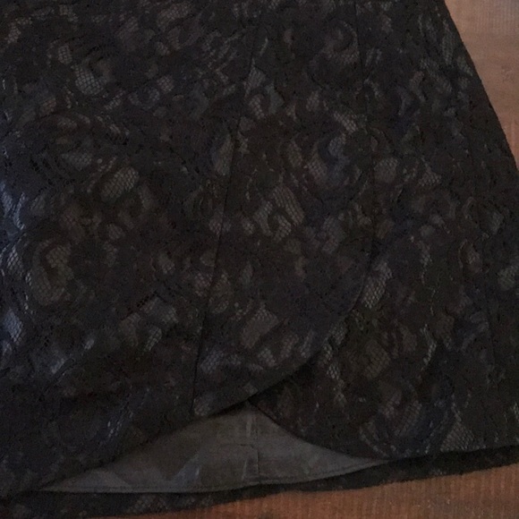 ‼️LAST DAY‼️EUC~ Brighton Strapless Dress - Picture 7 of 7